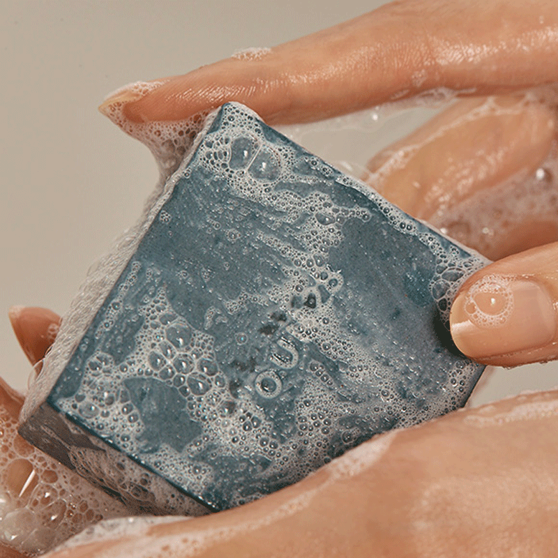 S21 Black Soybean Shampoo Bar